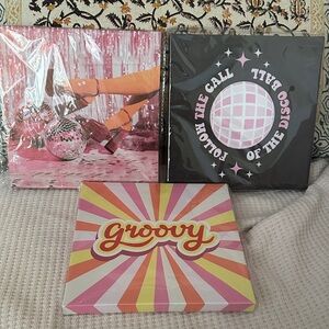 Groovy and Disco Wall Art Set new 60s party